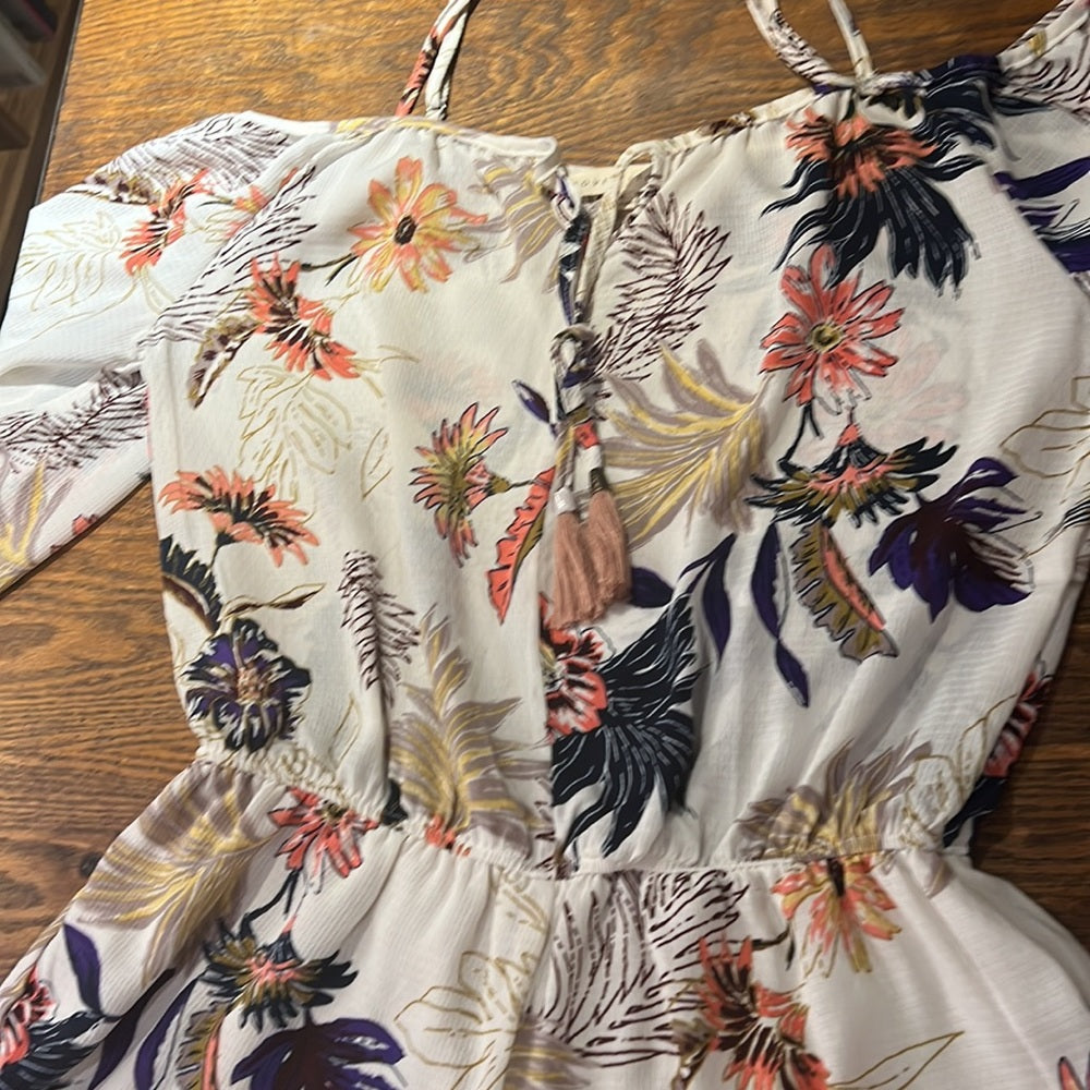 Lovestitch Open Shoulder Floral Romper Size M