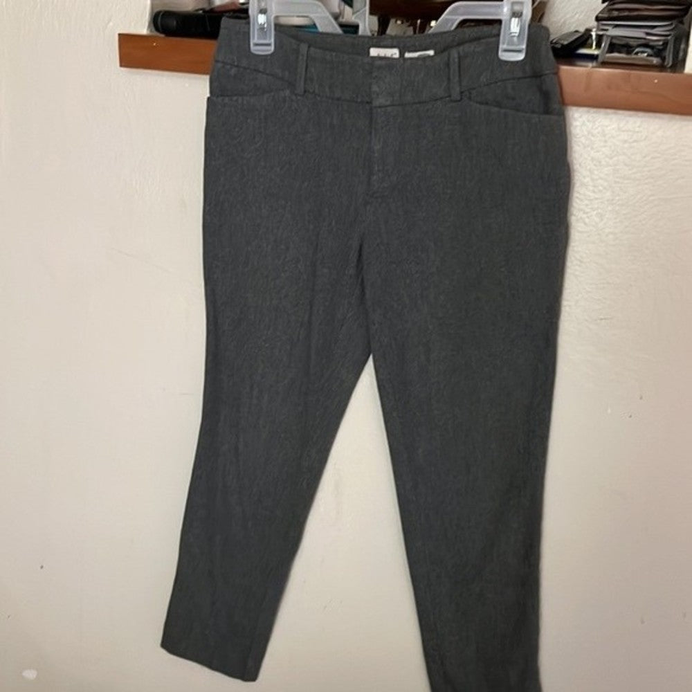 Perfect Condition Grey Stretch Cropped Slacks Size 2