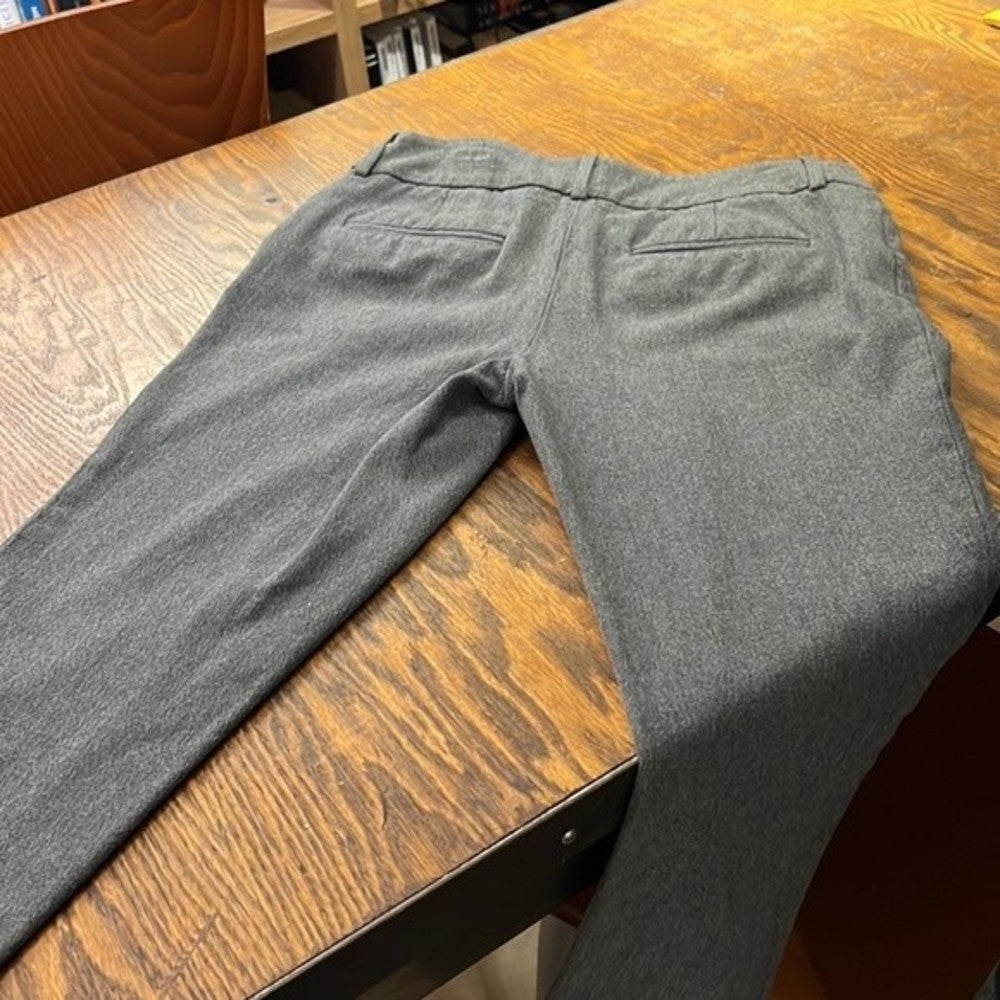Perfect Condition Grey Stretch Cropped Slacks Size 2
