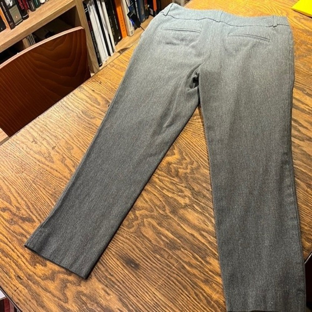 Perfect Condition Grey Stretch Cropped Slacks Size 2