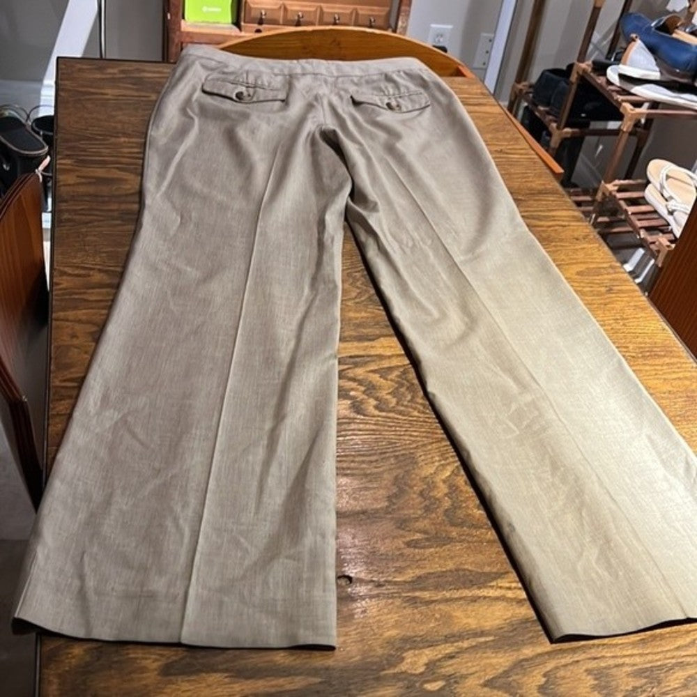 Isaac Mizrahi Beige Straight Leg Slacks Size 6