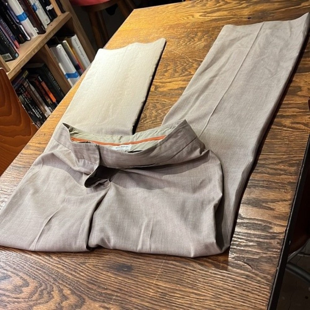 Isaac Mizrahi Beige Straight Leg Slacks Size 6