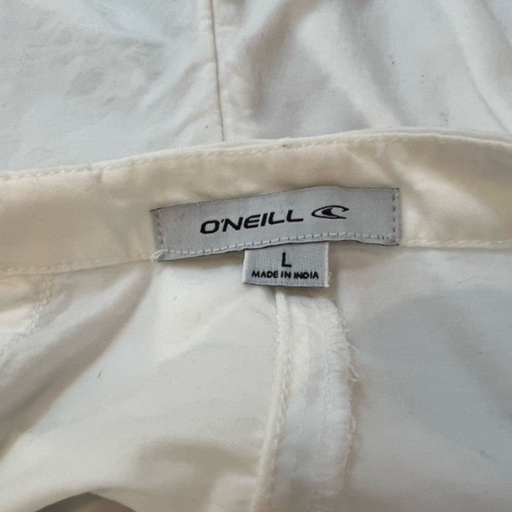 White O’Neill Pleated Shorts w/ Pockets size L