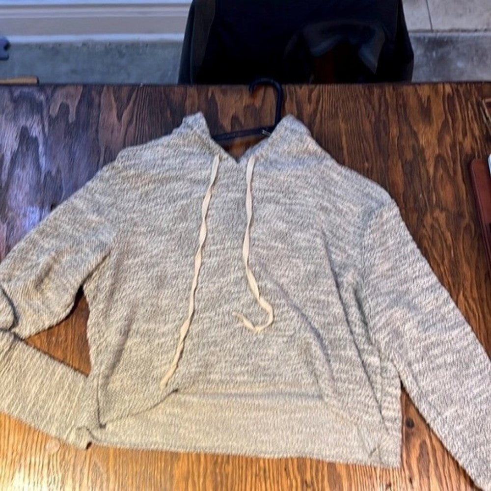 Brandy Melville Dolman Sleeved Grey Cropped Hoodie