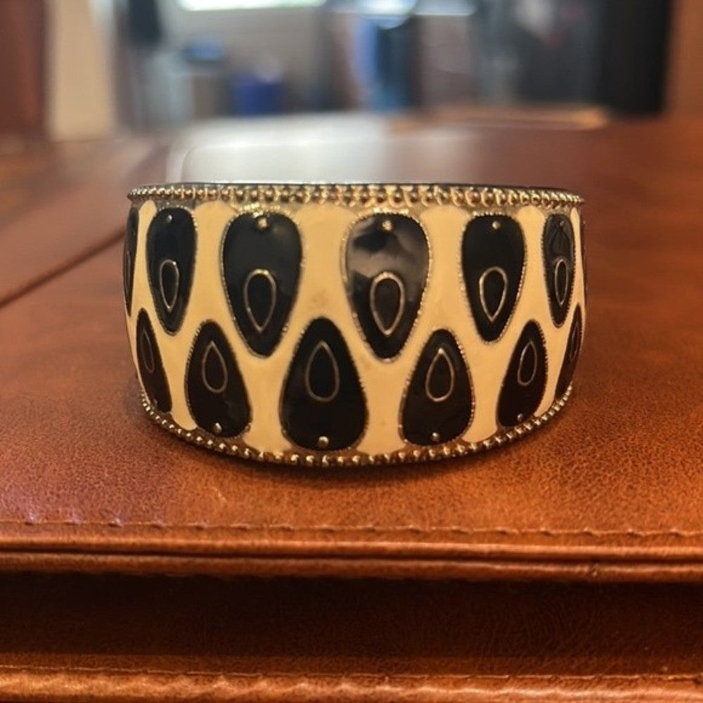 Vintage Black and White Enamel Cuff Bracelet