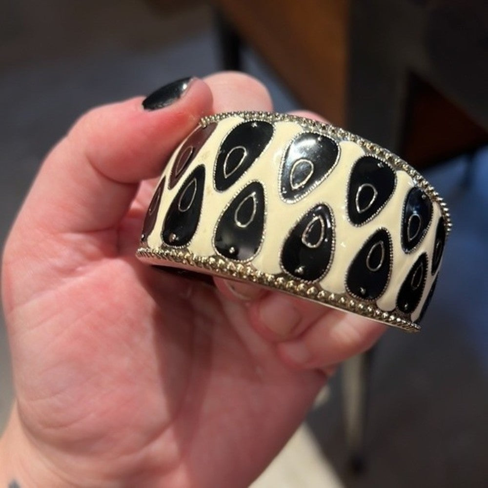 Vintage Black and White Enamel Cuff Bracelet