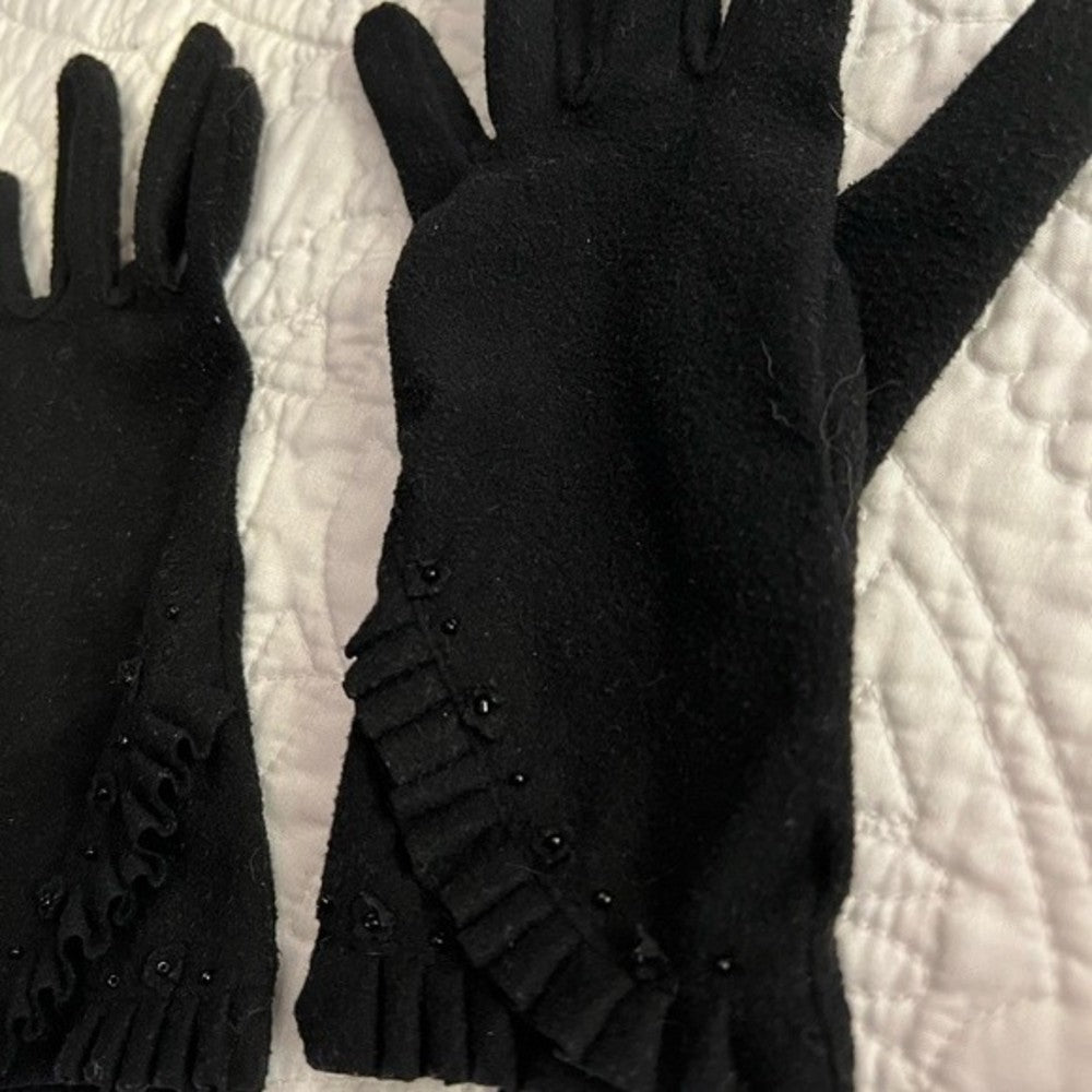 Vintage Black Embellished Gloves