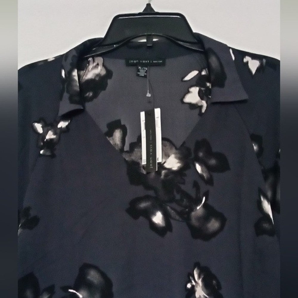 NWT JOAN VASS V-NECK BLOUSE WOMEN'S SIZE XL BLUE/GRAY