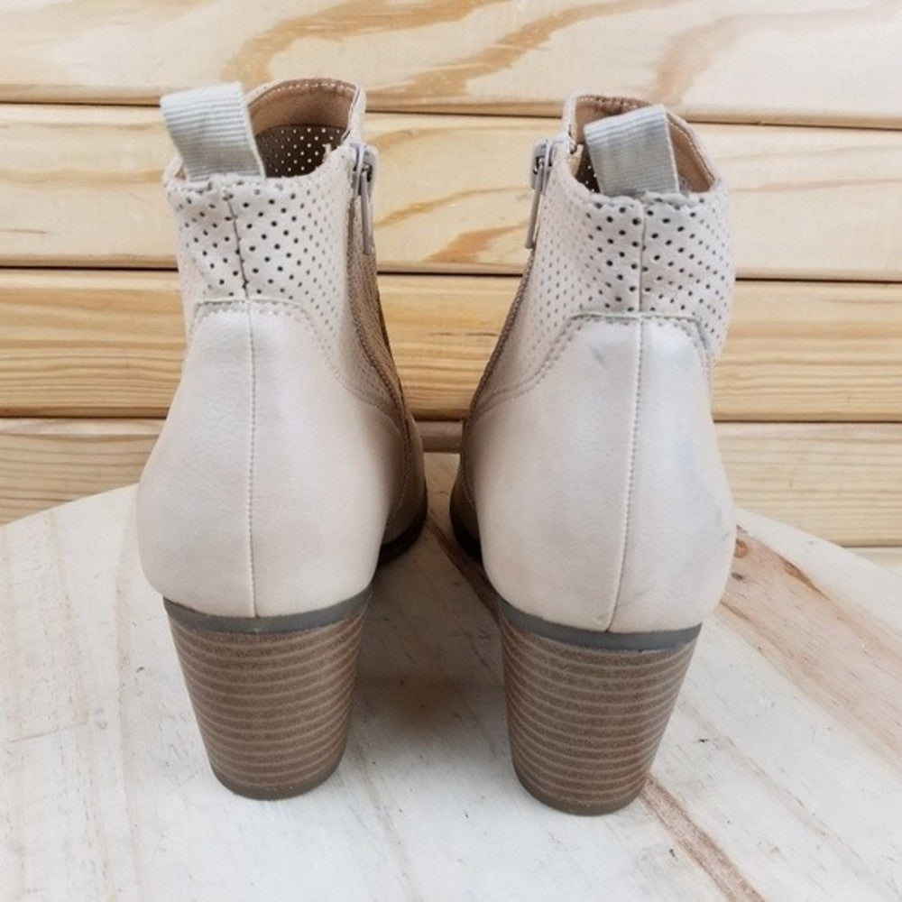 White Mountain Womens 7.5M Grace Beige Ankle Boots Shoes Side Zip Faux Leather