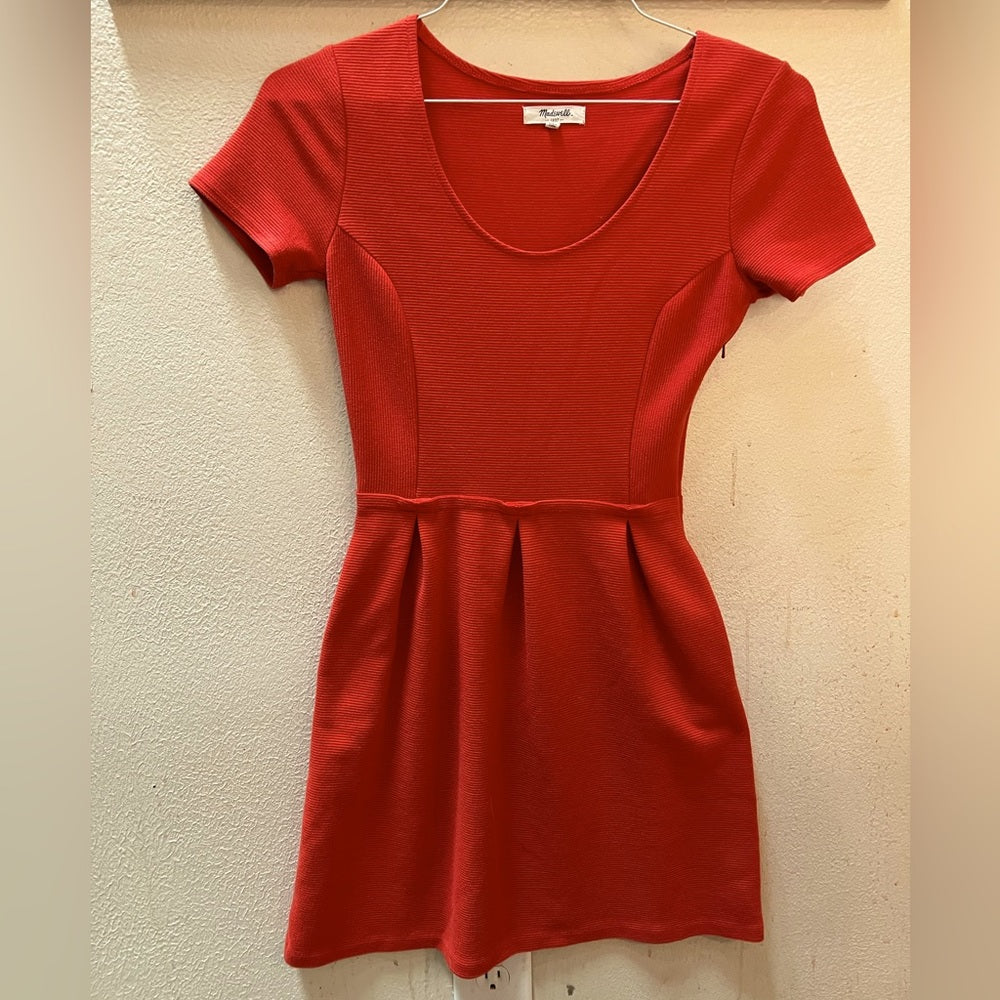 NWOT Madewell Women's Short Sleeved Ribbed A-Line Fit n' Flare Dress w/ Pockets