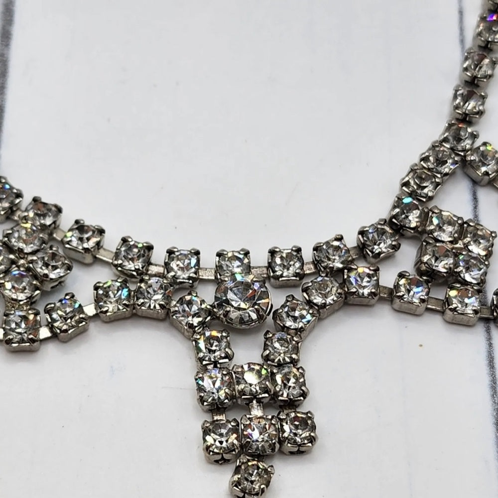 Vintage Silver Tone Rhinestone Art Deco Droplet Choker with hook closure