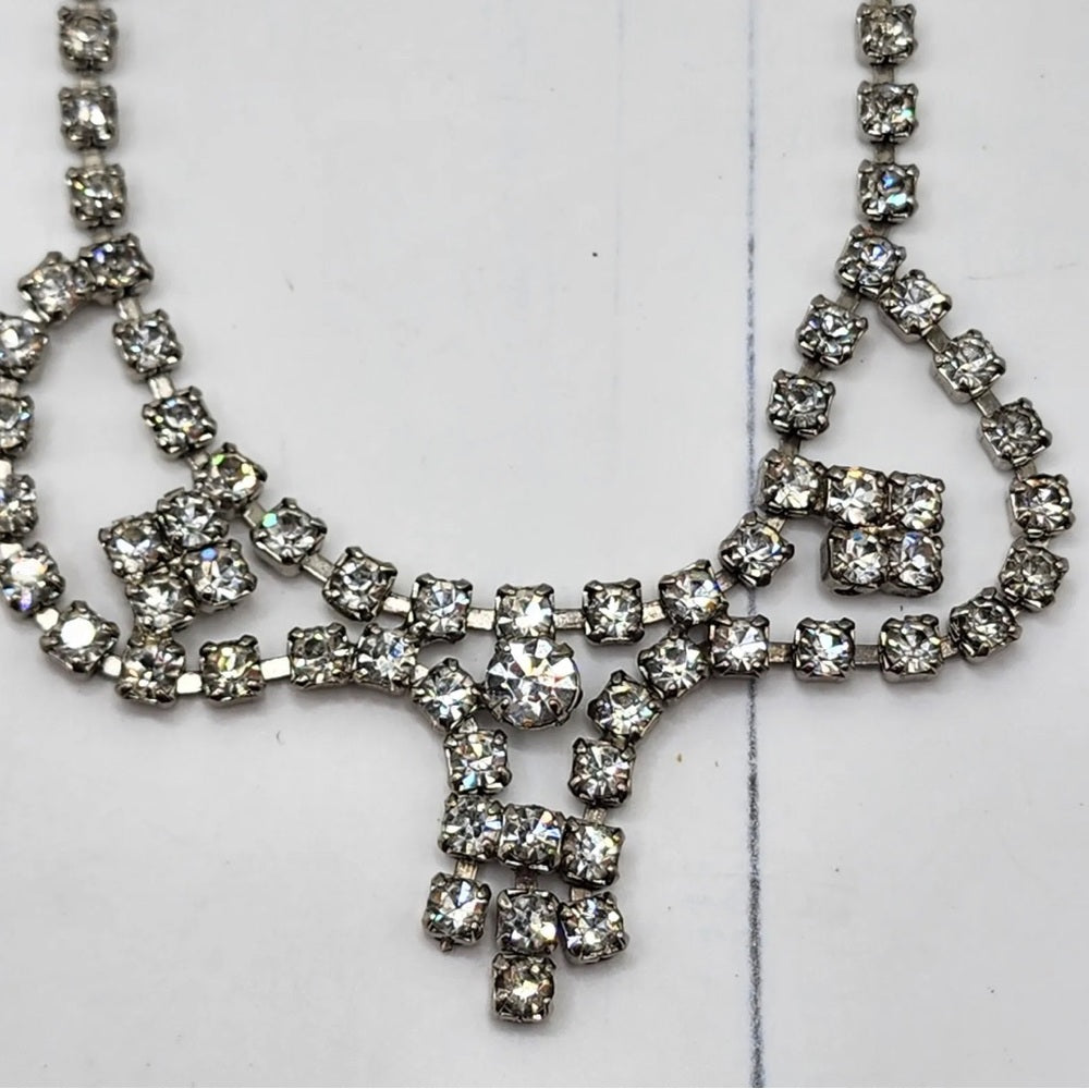 Vintage Silver Tone Rhinestone Art Deco Droplet Choker with hook closure