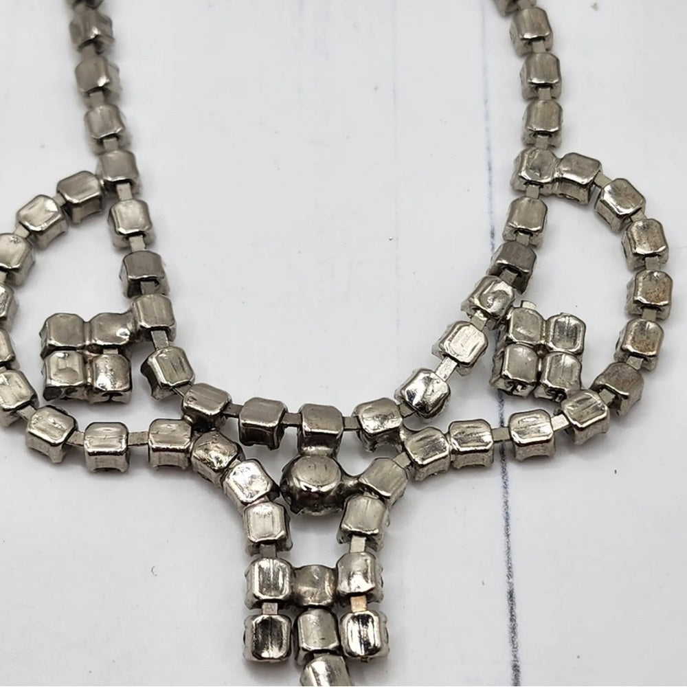 Vintage Silver Tone Rhinestone Art Deco Droplet Choker with hook closure