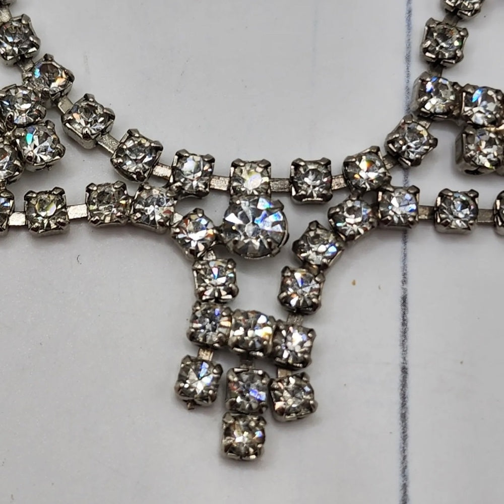 Vintage Silver Tone Rhinestone Art Deco Droplet Choker with hook closure