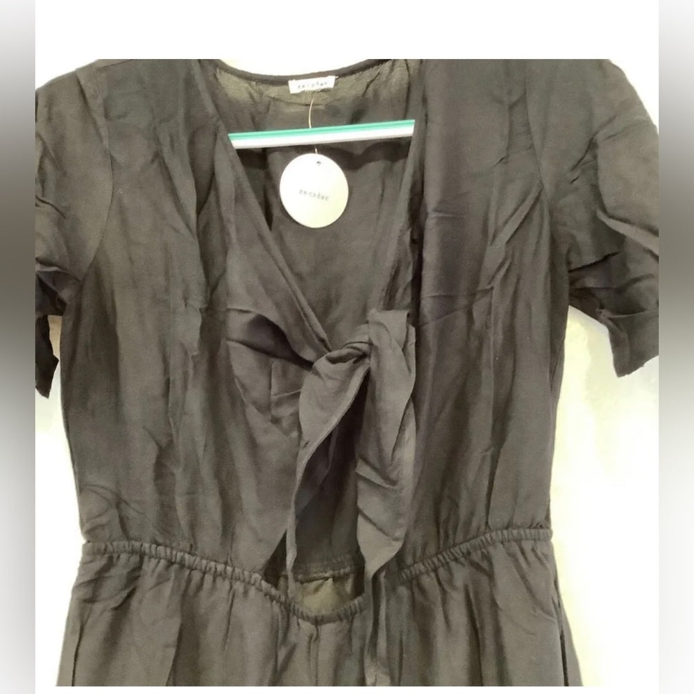En Crème wide leg jumpsuit with tie front and paisley detail