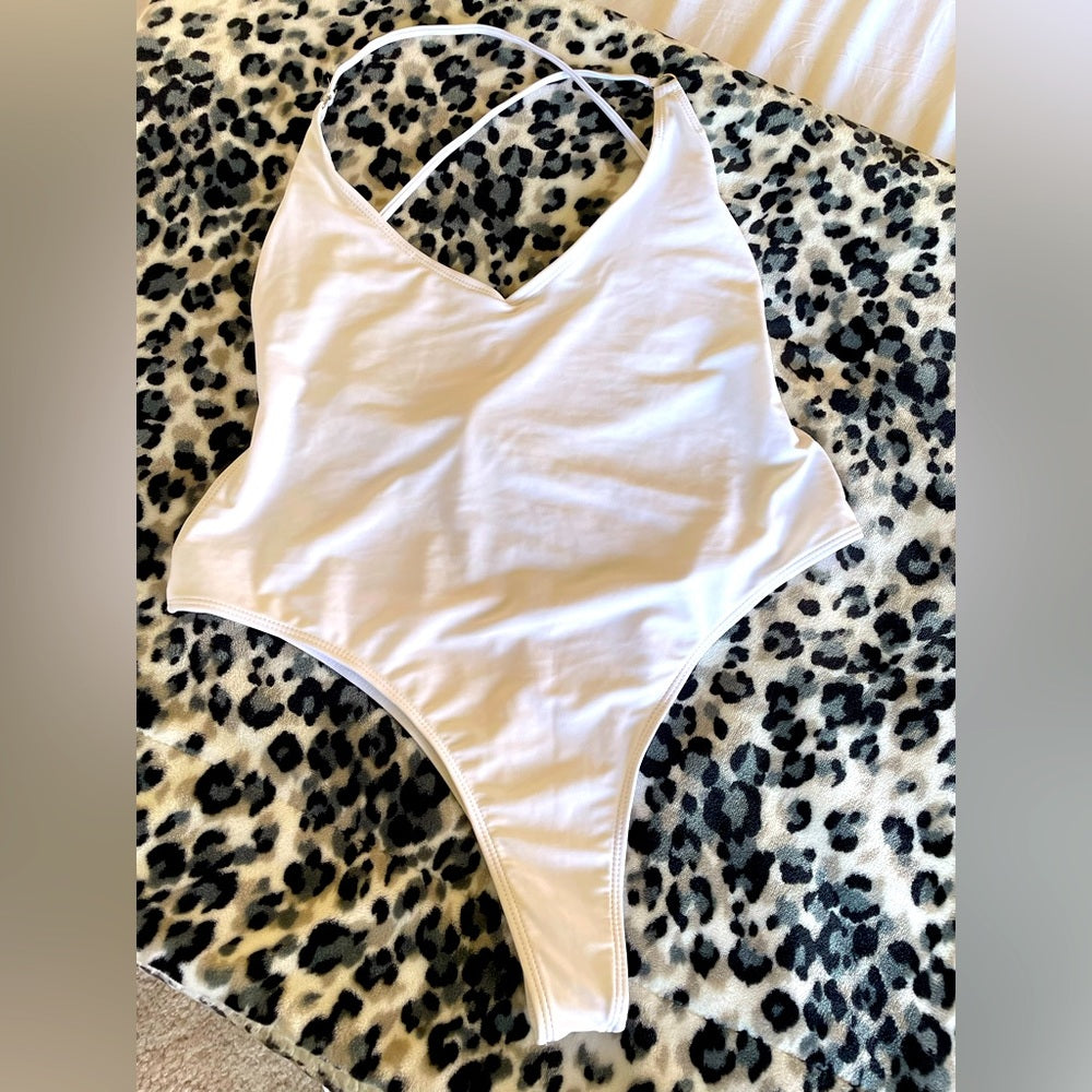 elegant new white one-piece swimsuit size XL from the Matte brand