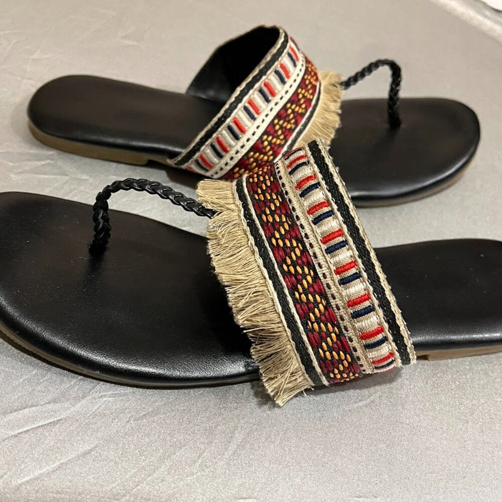 W Black Open Embroidered Flat- WCarla US 6/EUR 39
