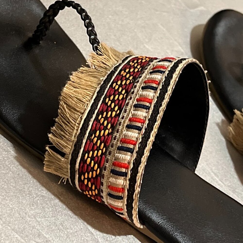 W Black Open Embroidered Flat- WCarla US 6/EUR 39