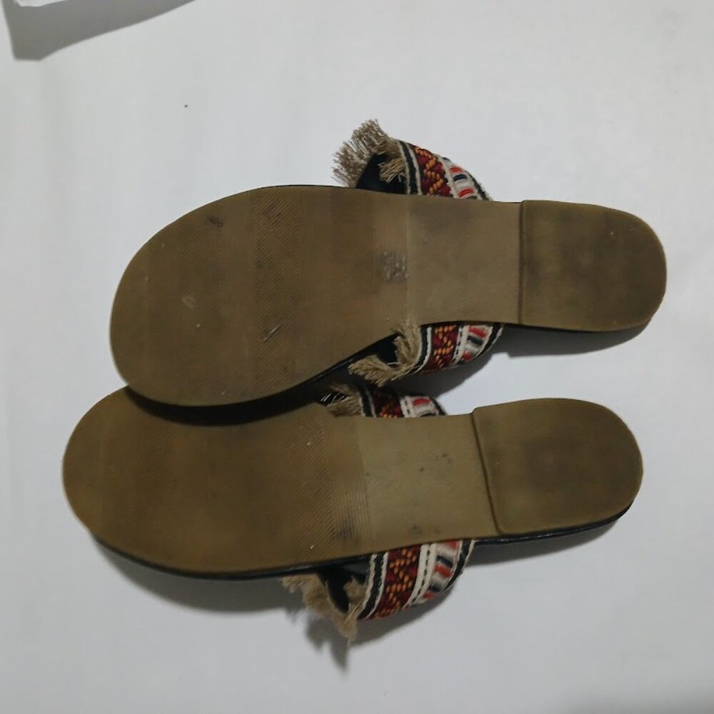 W Black Open Embroidered Flat- WCarla US 6/EUR 39
