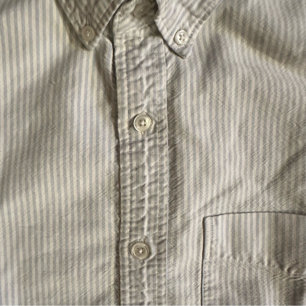 J Crew blue and white pin striped cropped short sleeve button down oxford size s