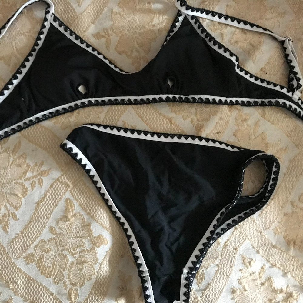 SHEIN Black and White Bikini with Elegant Trim NEW