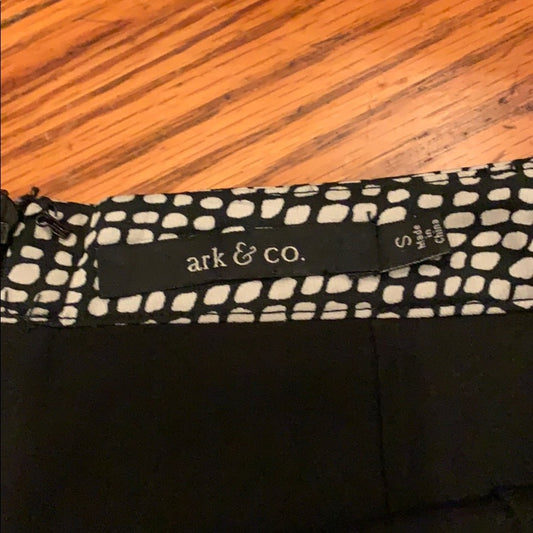 Ark & Co. Stylish Black and White Women's Shorts