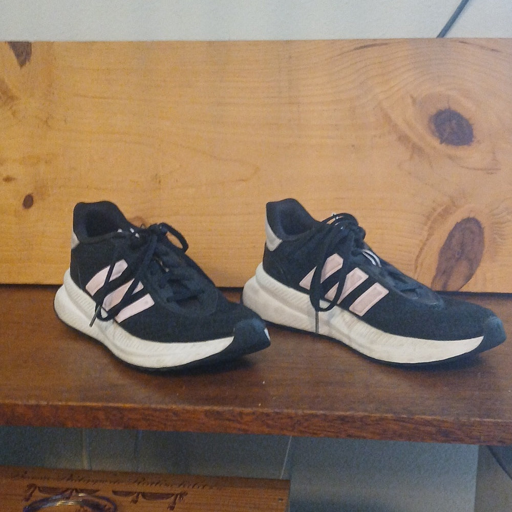 Adidas Black and Pink Women's Sneakers Size 7.5