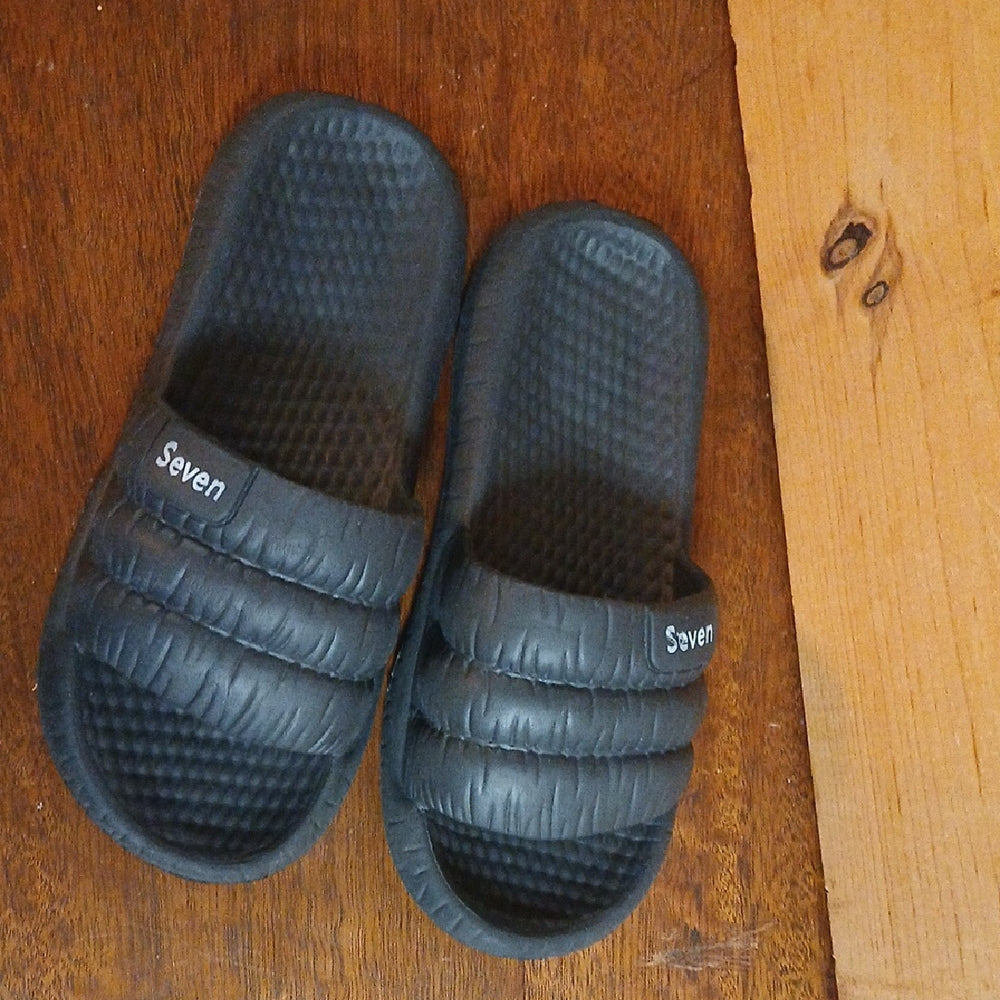 Seven7 Sports Slide Sandals Cloud Memory Foam Sz 42