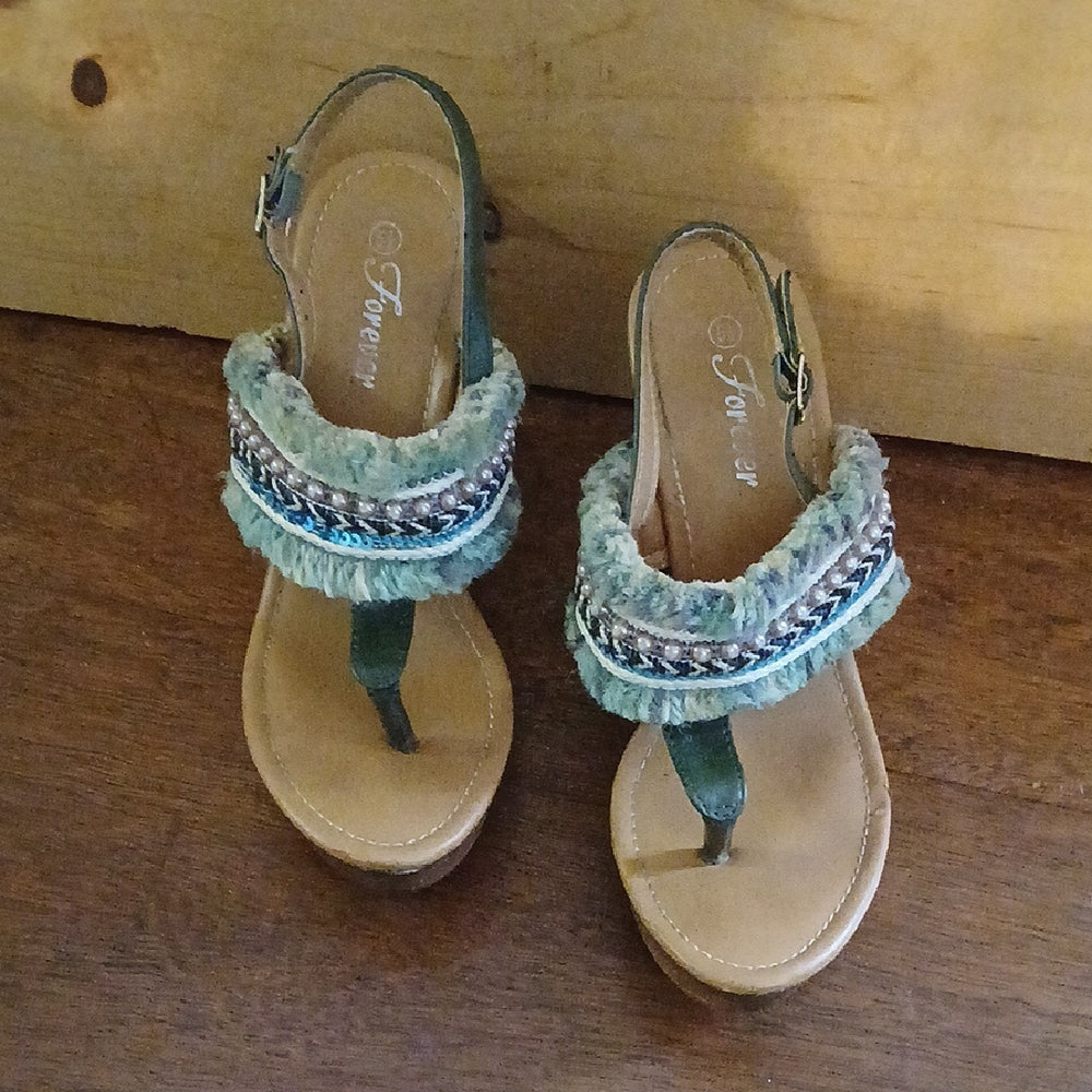 Forever 21 Green and Tan Woven Wedges 5 1/2