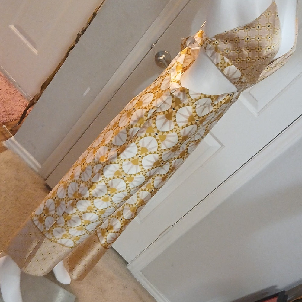 House of Harlow 1960 Gold and Cream Geometric Dress size Large