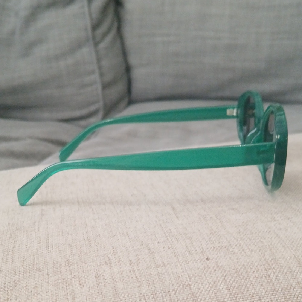 Vintage Stylish Green Oval Sunglasses