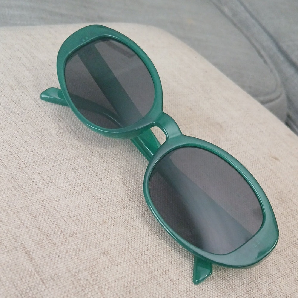 Vintage Stylish Green Oval Sunglasses