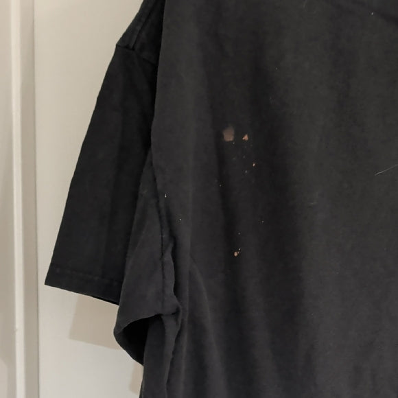 Men's XLarge Black Star Wars Graphic Tee with Bold Design