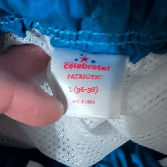 Vibrant Camo Swim Trunks for Men w/ Pockets L