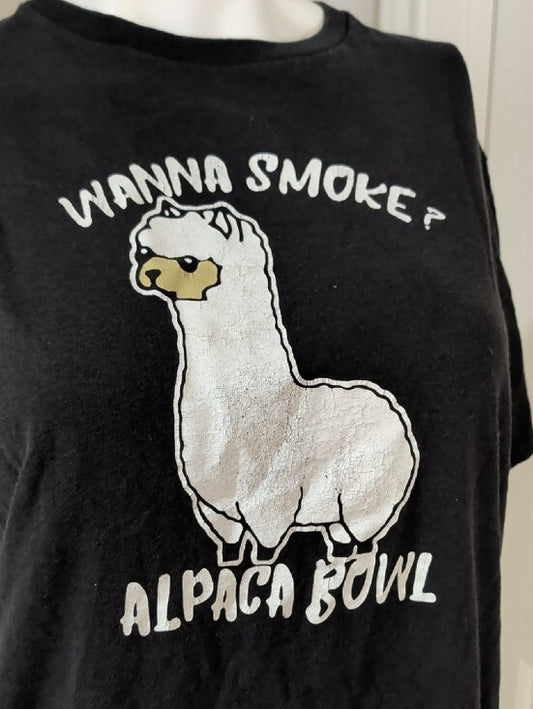 Black Graphic Tee "Wanna Smoke? Alpaca Bowl" Women's Medium