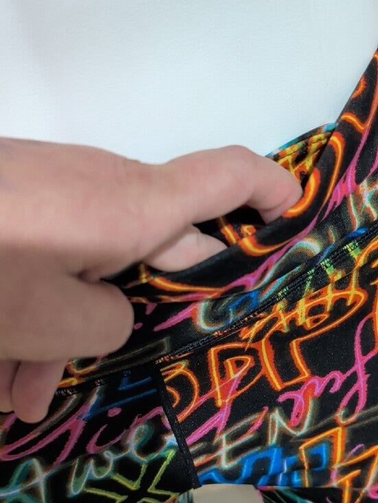 Women's Black Neon Power Graffiti Capri Leggings Medium