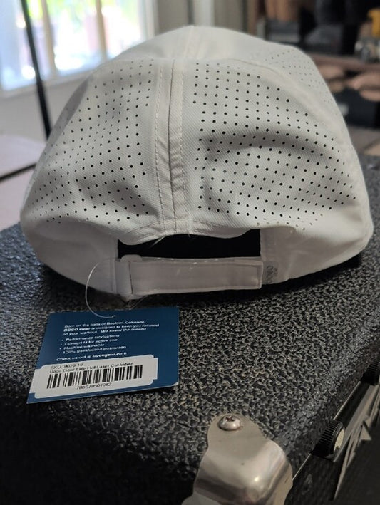 NWT Four Seasons Private Residences Lake Austin White Performance Hat