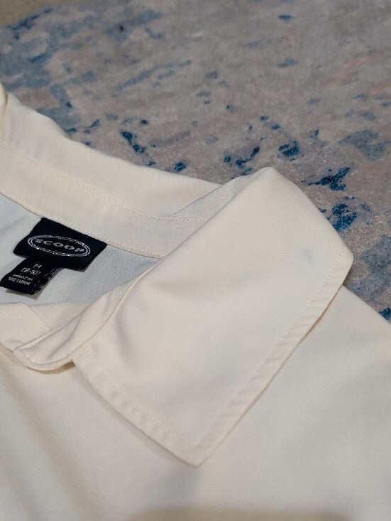 Scoop Lightweight Cream Knot-Front Button-Down Shirt Women's Medium (8-10)
