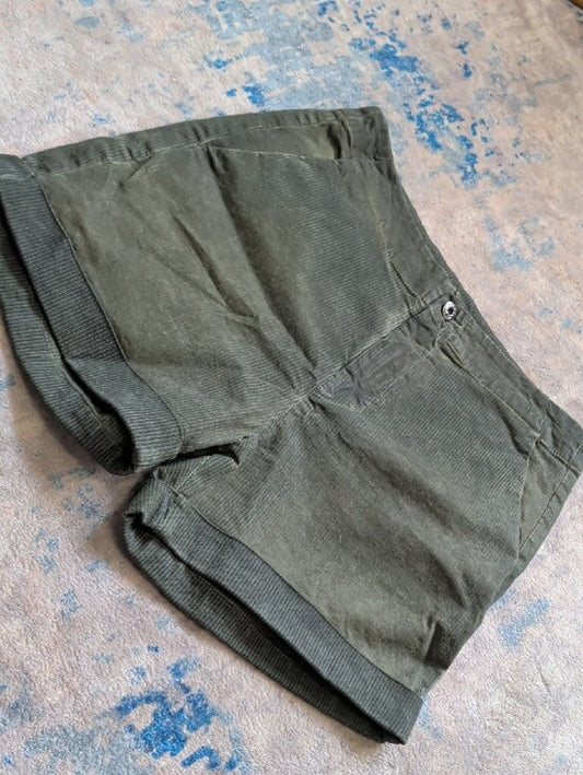 Diesel Olive Green Corduroy Cuffed Shorts Women's 28