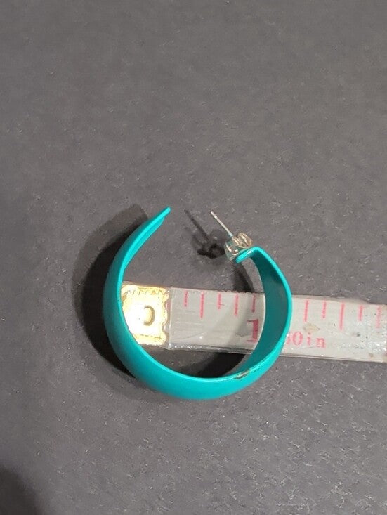 Retro Turquoise Crescent 1" Hoop Earrings - Women's Costume Jewelry