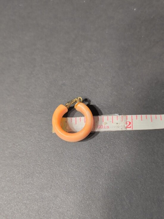 Retro Peach Swirl 1" Hoop Clip-On Earrings - Women's Costune Jewelry