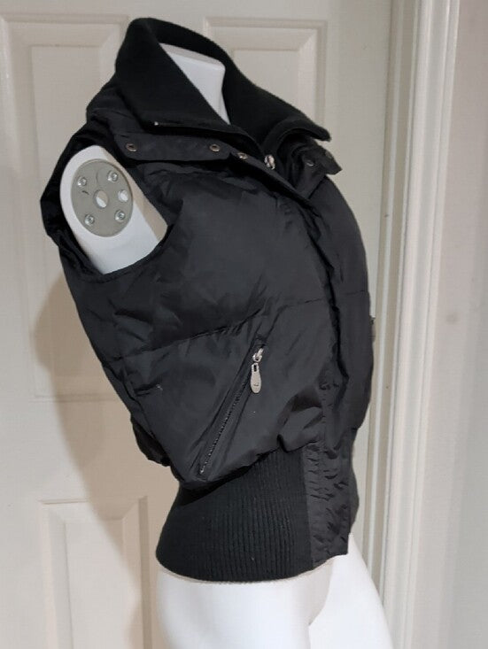 Me Jane Black Quilted Puffer Vest with Ribbed Waist Women's Large