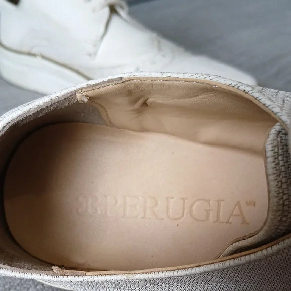 Perugia Stylish Cream Lace-Up Sneakers size 6.5 US/ 37 EU