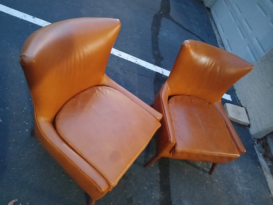 (2) Modway Keen Tan Vinyl High Back Guest Chairs EEI-2458