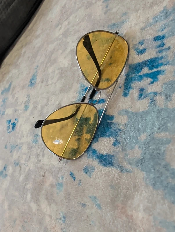 Retro Pilot Men's Yellow Aviator Sunglasses Lightweight
