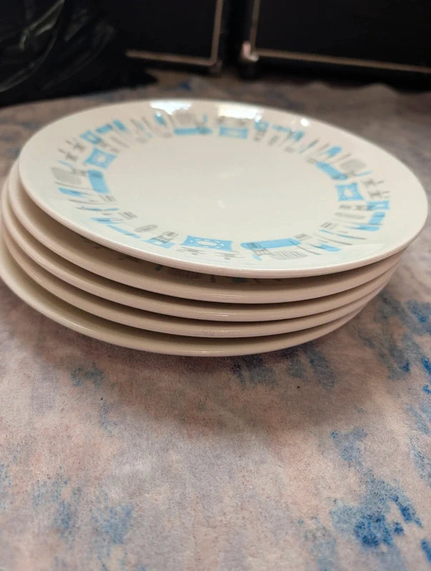 Vintage Royal China "Blue Heaven" 10-inch dinner plates MCM