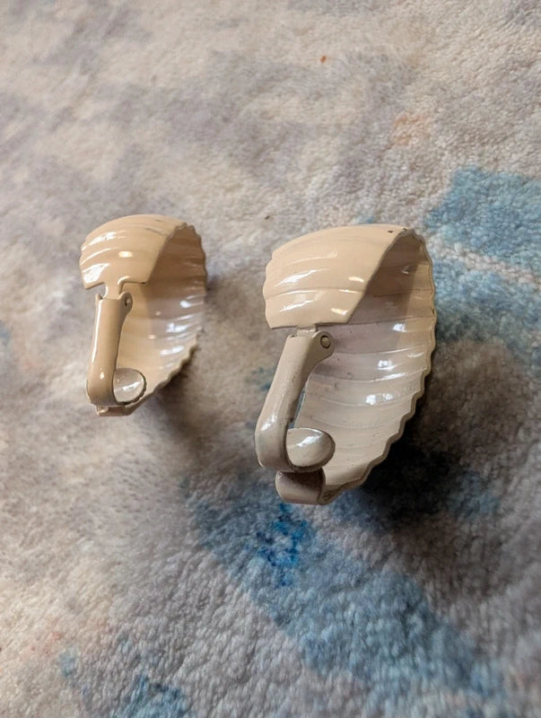 Vintage Beige Metal Crinkled Hoop Earrings Retro Iconic MCM