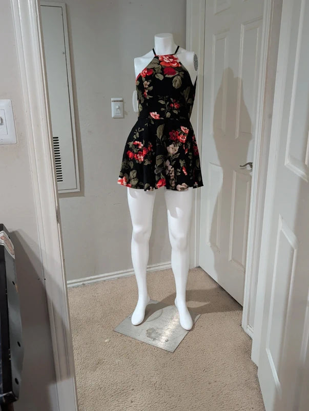Windsor Women’s Black & Red Floral Lace Back Skater Romper Medium