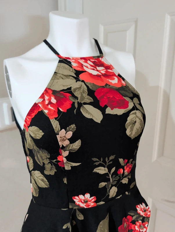 Windsor Women’s Black & Red Floral Lace Back Skater Romper Medium