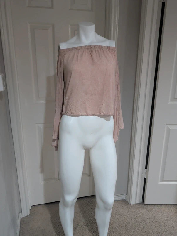 Polly Esther Pale Pink Cropped Bell Sleeve Blouse Women's Medium